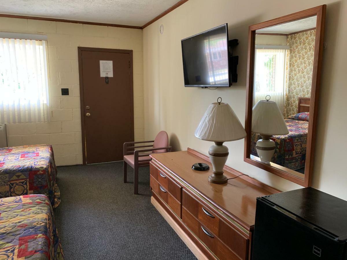 Motel Dewitt &
